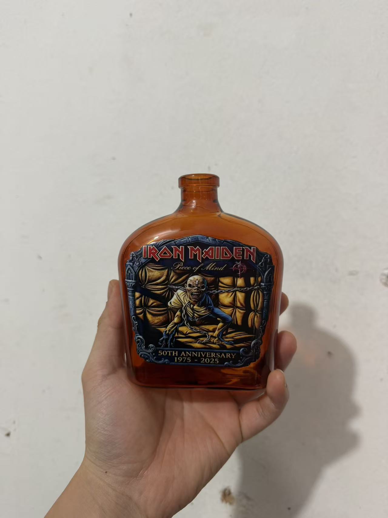 ヴィンテージロックテーマのミイラ彫刻リカーボトル、ウイスキー - Vintage Collectible Bottles のレビューと価格